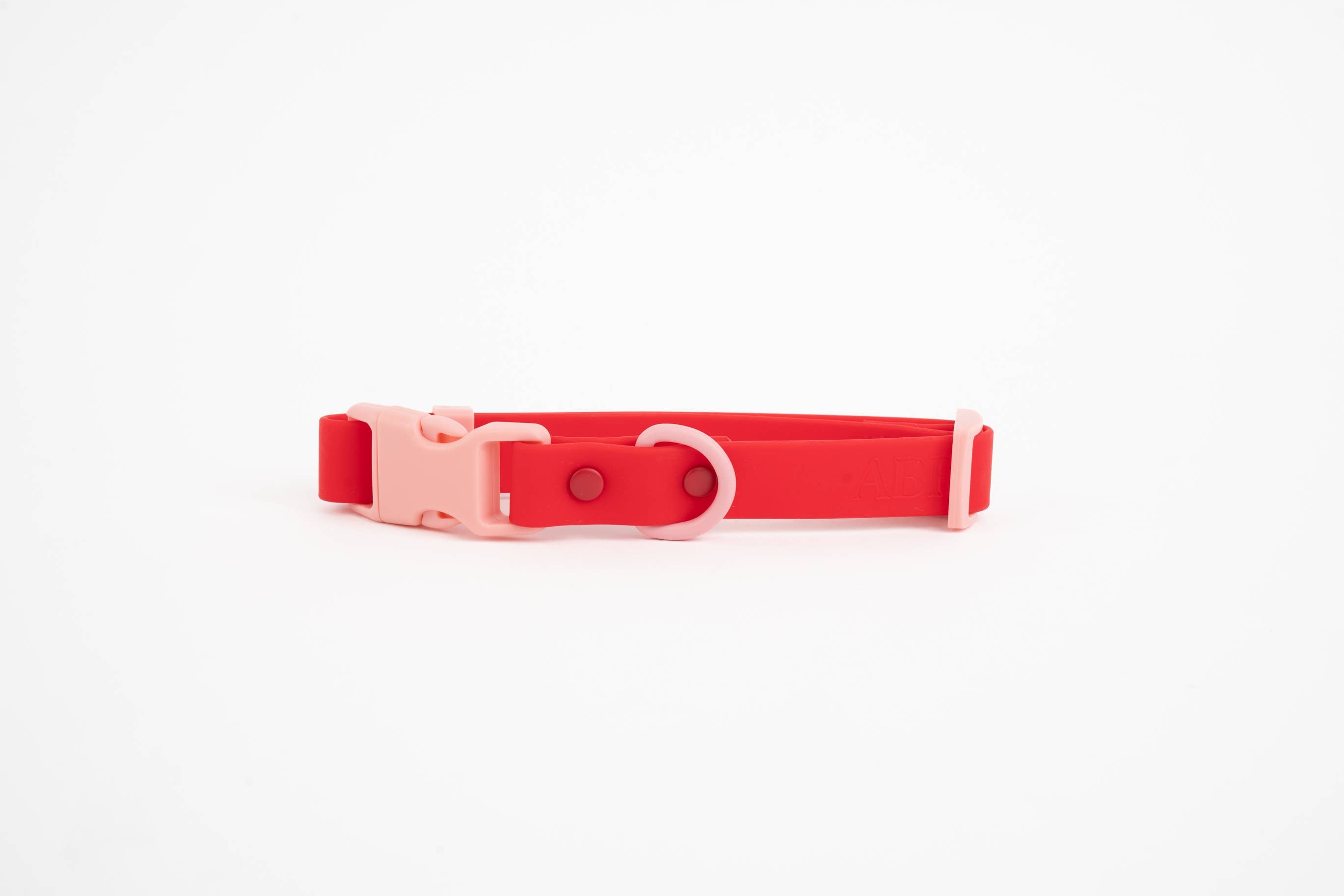 Vízálló kutyanyakörv | Cseresznye